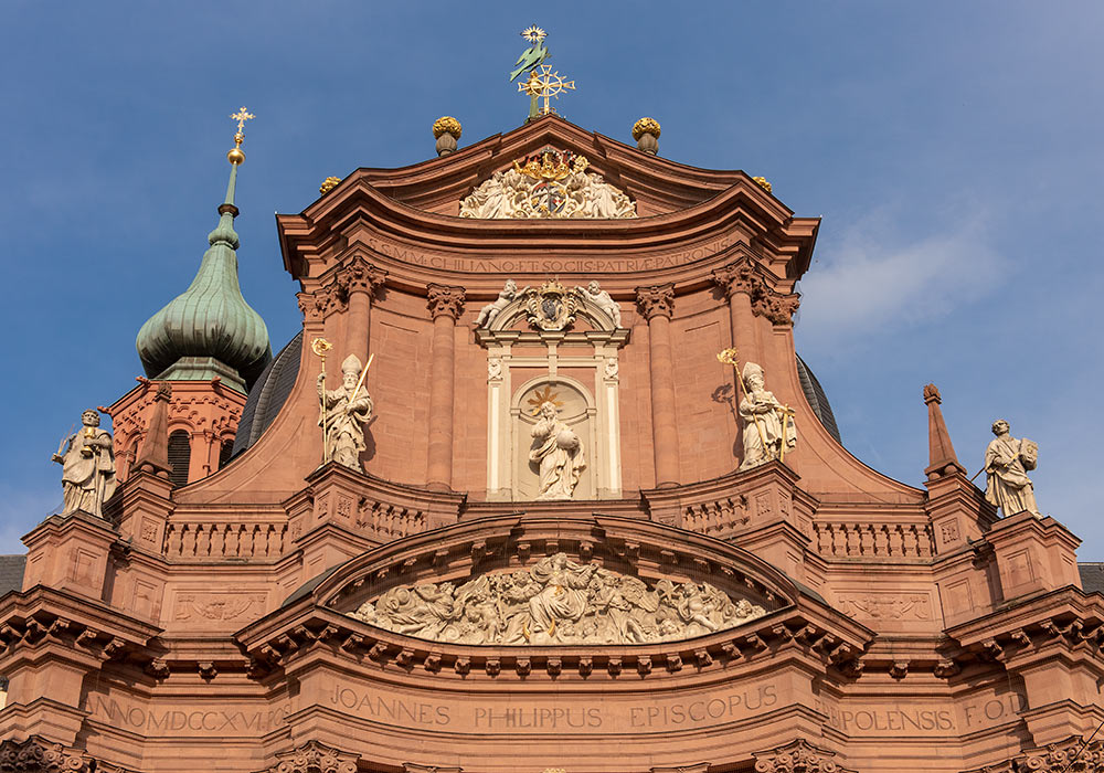 Neumünster, Würzburg