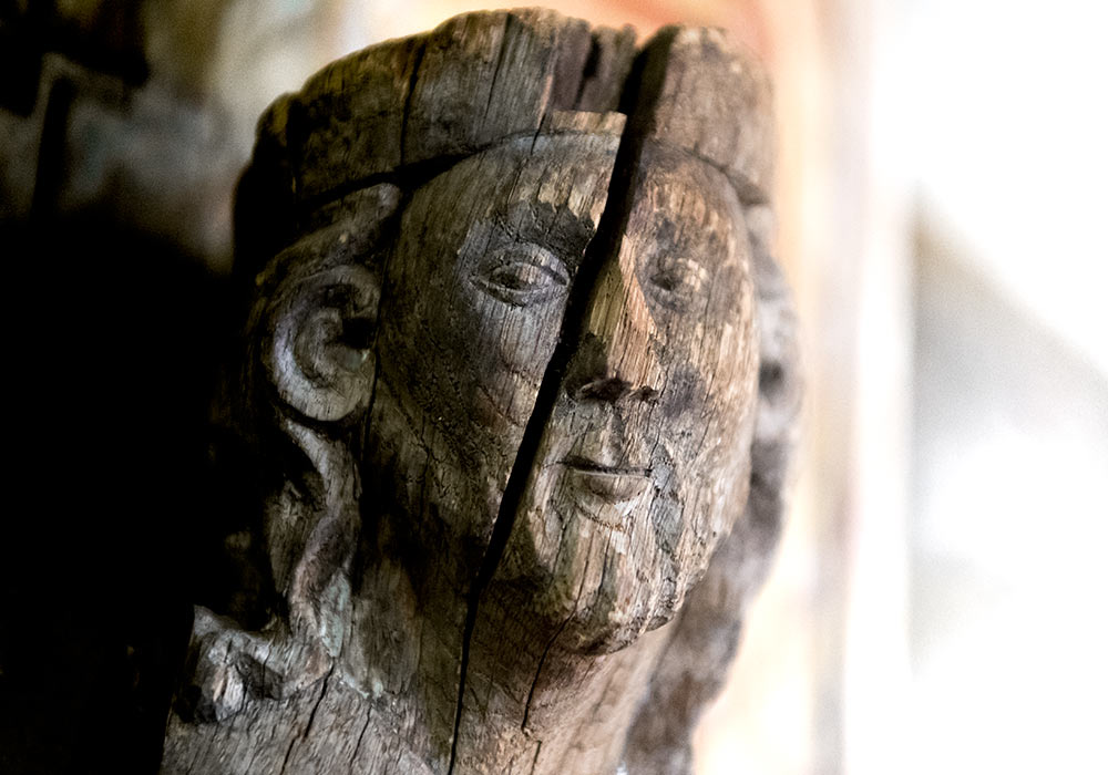 Krusifiks, Nore stavkirke